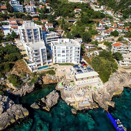 Nautilus Apartments Добра вода Екстериор снимка